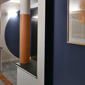 Отель Ibis Styles Airport Aero 44, Шарлеруа
